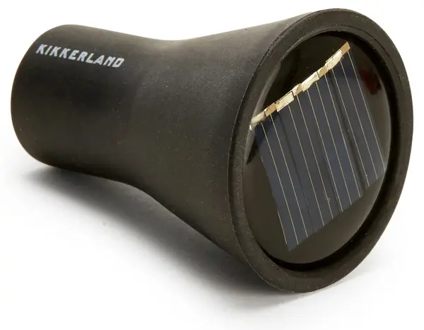Capac-lampă cu celulă solară Kikkerland