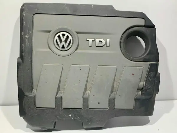 Capac motor 03L103925AR Seat Leon 2 facelift (2009-2012)