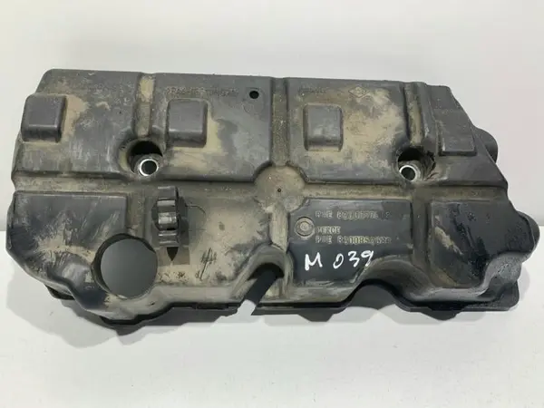 Capac motor 8200677518 Renault Megane 3 facelift (2012-2016) 1.9 dci F9Q 870