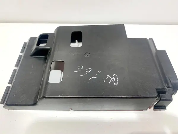 Capac panou sigurante A1665400080 Mercedes ML (06.2011-> [w166]