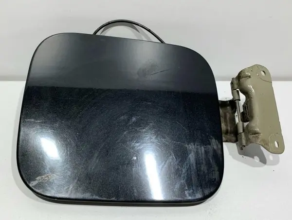 Capac / usa rezervor culoare negru - z11 Nissan Qashqai facelift (2010-2013) [J10]