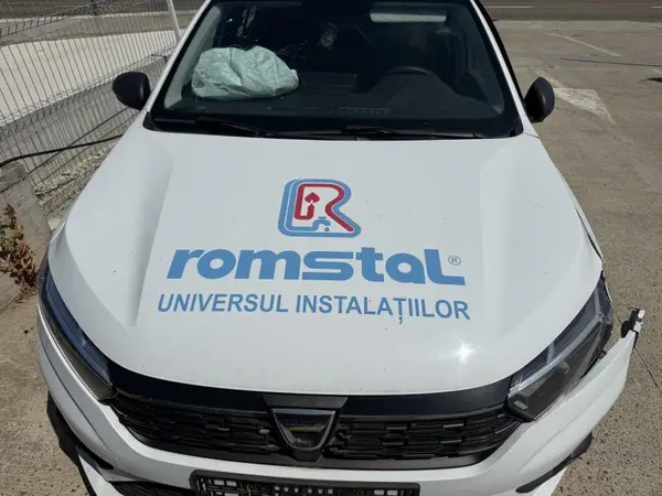 Capota motor culoare alba Dacia Logan 3 (2020->)