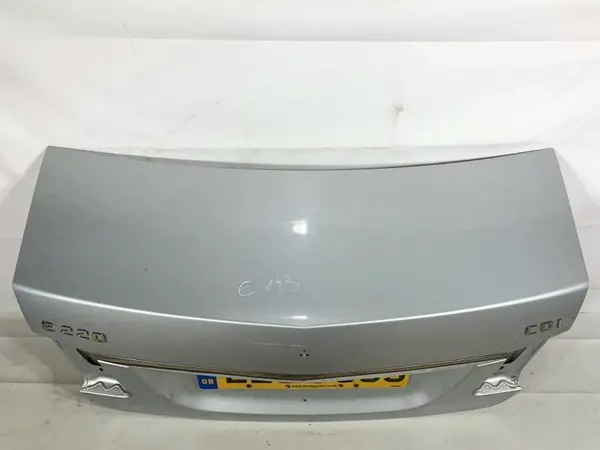 Capota portbagaj culoare argintiu - 775 Mercedes E-Class (2009->) [W212]