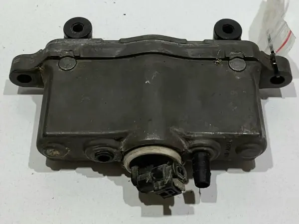 Capsa capota dreapta fata (balama) A2129066301 Mercedes C-Class (2007-2010) [W204]
