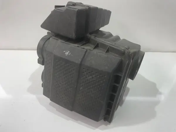 Carcasa filtru aer 4619685916 Land Rover Discovery 3 (2004-2009) 3.0 tdv6