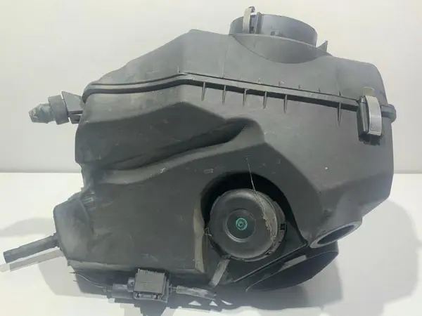 Carcasa filtru aer 4F0133837BB Audi A6 Allroad (2006-2011) [4FH, C6] 2.7 tdi cana