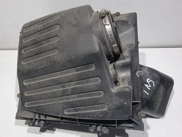 Carcasa filtru aer 55560889 Opel Insignia A (2008-2013) 2.0 cdti A20DTH LBS