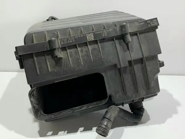 Carcasa filtru aer 5Q0129607AA Seat Leon 3 (2012-2016) 2.0 tdi DFGA