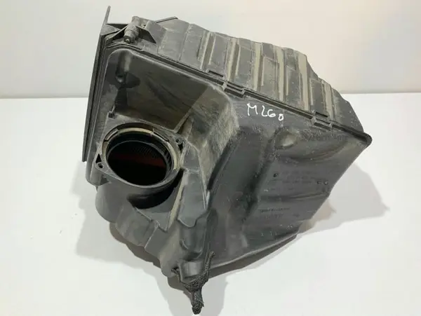 Carcasa filtru aer 8200947663-E Renault Megane 3 (2008-2012) 1.5 dci K9K (636)