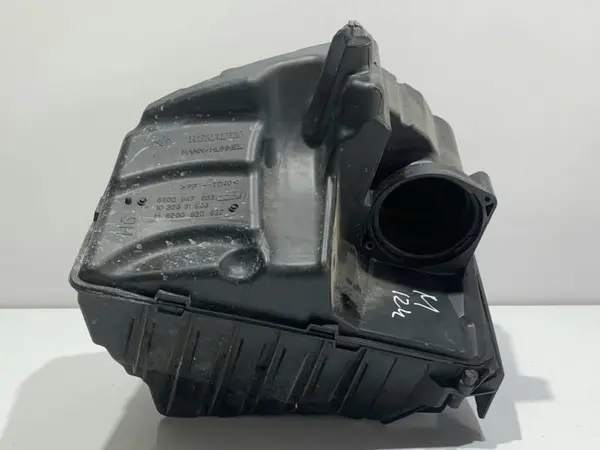 Carcasa filtru aer 8200947663-E Renault Megane 3 (2008-2012) 1.5 dci K9K (636)
