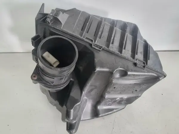 Carcasa filtru aer 8200947663 Renault Megane 3 facelift (2012-2016)