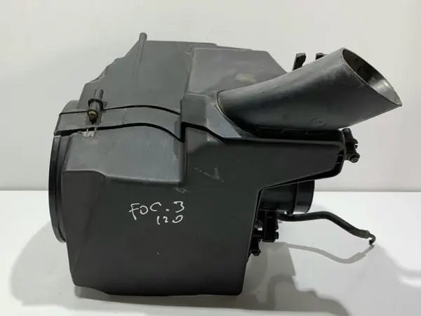 Carcasa filtru aer AV61-9600-BG Ford Focus 3 (2011-2015) 1.6 tdci T3DA
