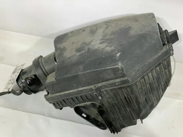 Carcasa filtru aer cu debitmetru 30748207 Volvo V70 3 (2007-2016) 2.4 D D5244T14