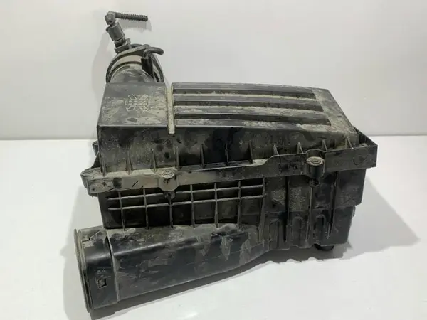 Carcasa filtru aer cu debitmetru 3C0129607BC Volkswagen Tiguan (2007-2011) 2.0 tdi CBDB