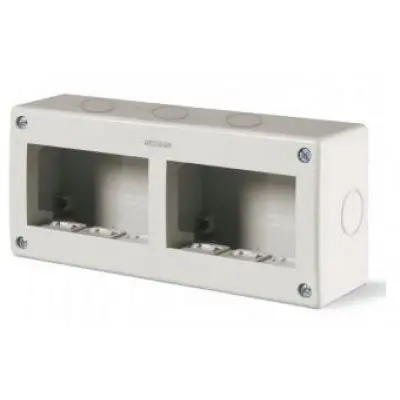 Carcasa PT 3+3 module IP40 Scame 136.4126