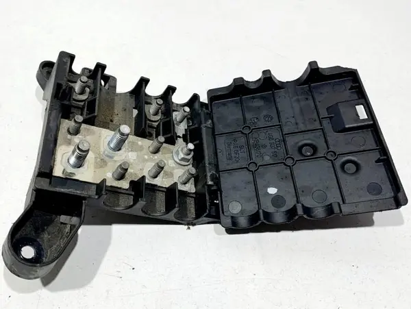 Carcasa sigurante baterie 4G0937517 Audi A7 (2010-2018) [4g]