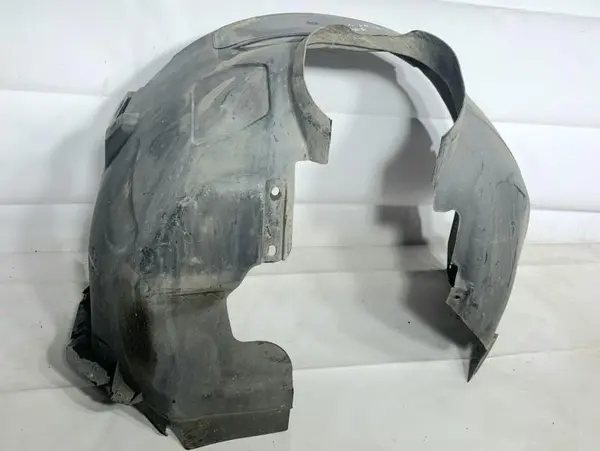 Carenaj roata dreapta fata AM51-R16114-BE Ford Focus 3 (2011-2015)