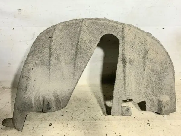 Carenaj roata stanga spate Volkswagen Tiguan (2007-2011)