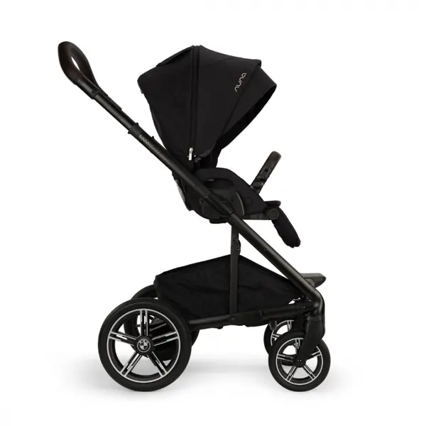 Carucior pentru copii Nuna x BMW MIXX next Negru Element cu sezut reversibil, pliere compacta, spatar reglabil, suspensii, maner parental reglabil, husa de ploaie, husa picioare