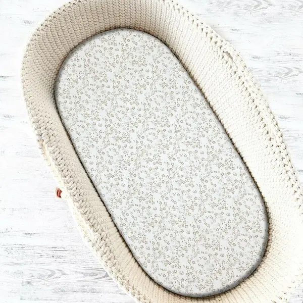Cearceaf cu elastic MimiNu Premium Meadow pentru patut sau leagan, 90x40 cm, din bumbac certificat Oeko Tex Standard 100