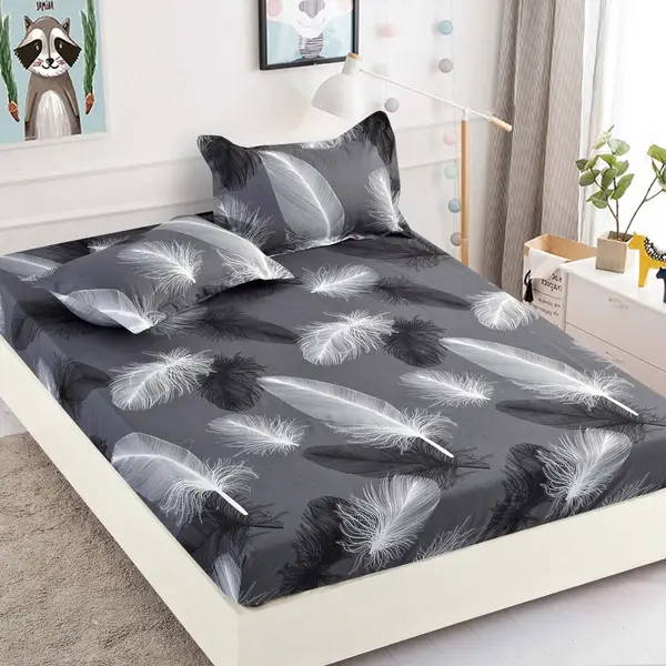 Cearsaf cu elastic, Bumbac FINET, 90x200cm, 2 fete de perne 50x70cm, Jojo Home, Gri-Negru, pene