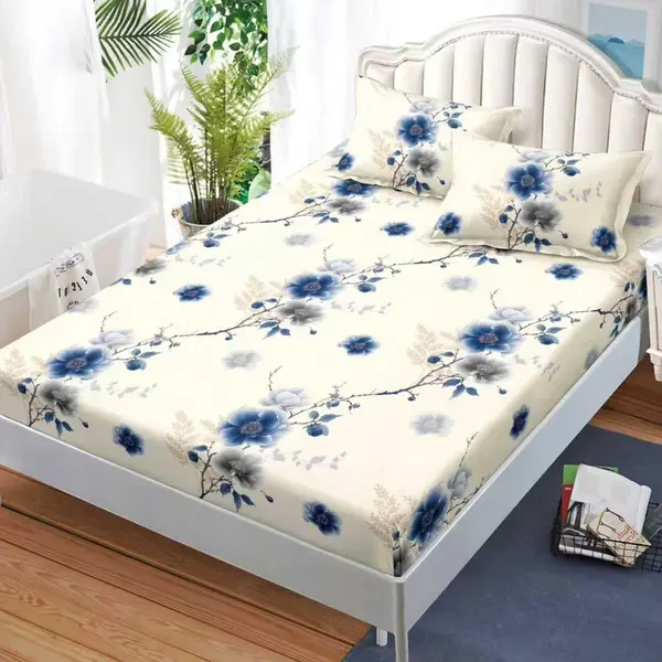 Cearsaf cu Elastic, Bumbac Satinat, 160x200 cm + 2 Fete de Perna 50x70 cm, Crem, flori albastre