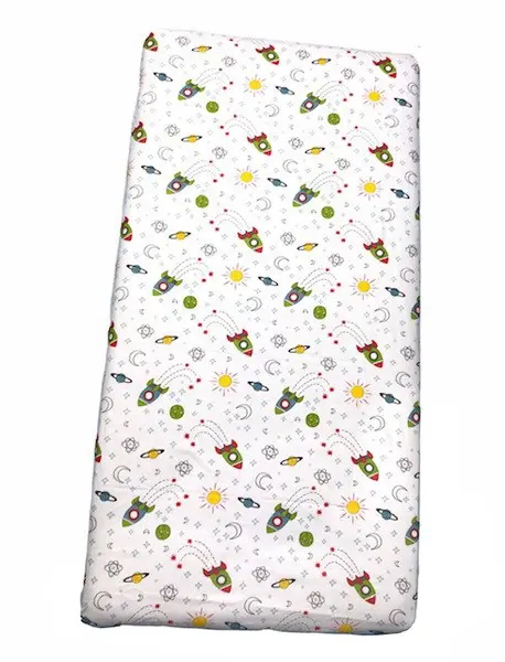 Cearsaf cu elastic pe colt 120x60 cm Aventura in cosmos