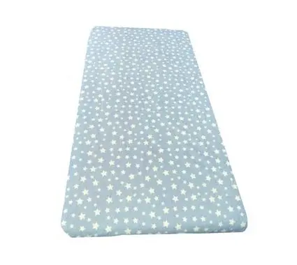 Cearsaf cu elastic pe colt 140x70 cm Stelute albe pe albastru
