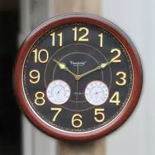 Ceas de perete cu cifre fosforescente, 34 cm, Design modern si decorativ