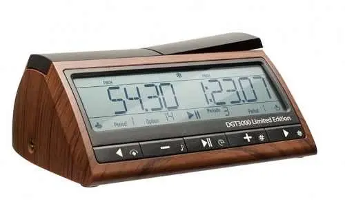 Ceas de sah DGT 3000, editie limitata