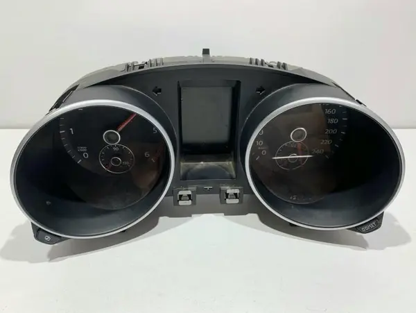Ceasuri bord europa 5K0920860G Volkswagen Golf 6 (2008-2013) 1.6 tdi CAYC
