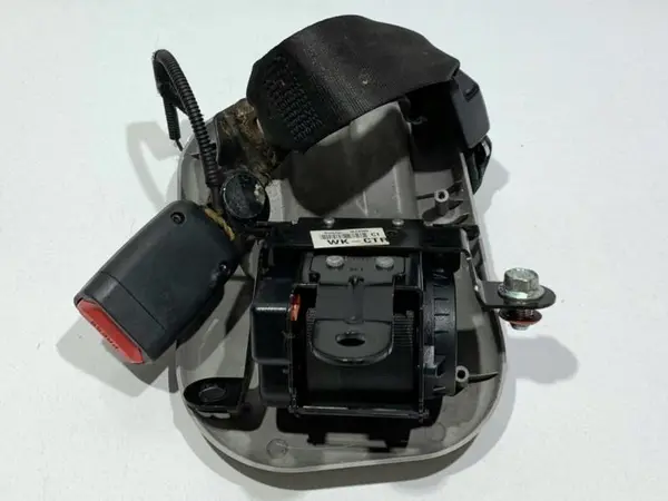 Centura de siguranta cu pretensioner mijloc spate 89850-3U200 Kia Sportage (2010-2015)