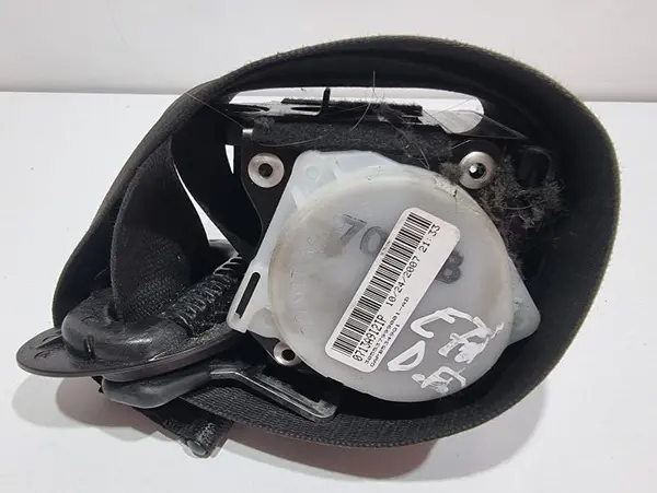 Centura de siguranta dreapta fata 7161042 BMW X5 (2007-2013) [E70]