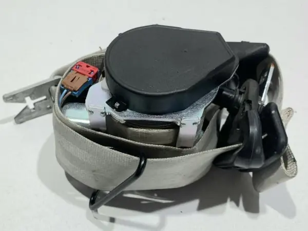 Centura de siguranta dreapta fata 868844979R Renault Megane 3 (2008-2012)
