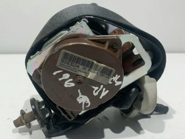 Centura de siguranta dreapta spate 88844-EY10A Nissan Qashqai facelift (2010-2013) [J10]