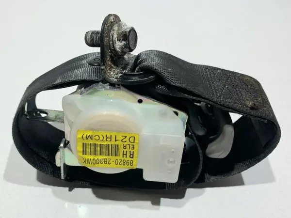 Centura de siguranta dreapta spate (loc 6-7) 89820-2B300 Hyundai Santa Fe 2 (2006-2012)