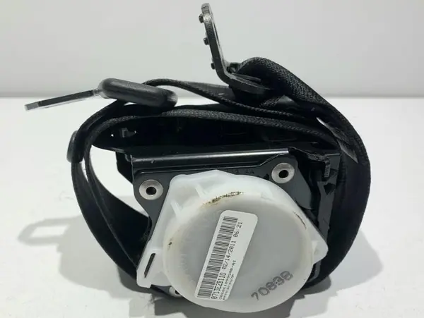 Centura de siguranta mijloc spate 4H0857807H Audi A8 (2009-2017) [4H] D4