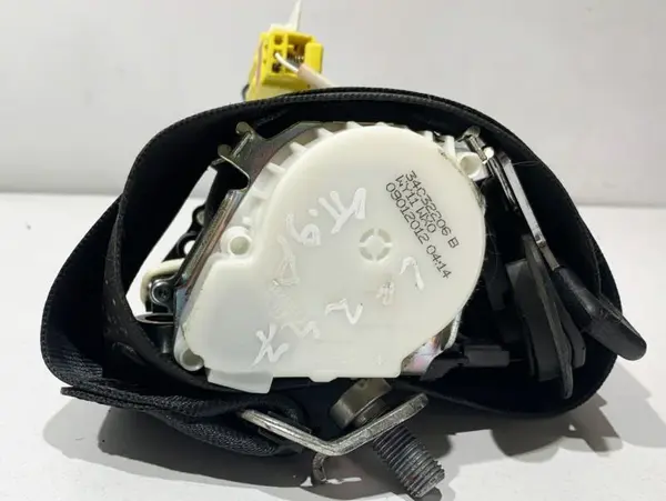Centura de siguranta stanga fata 3C1857705P Volkswagen Passat B6 3C (2005-2010)