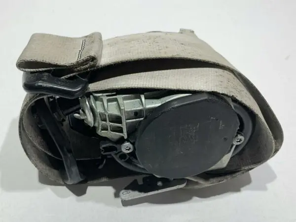 Centura de siguranta stanga fata 868856411R Renault Megane 3 (2008-2012)