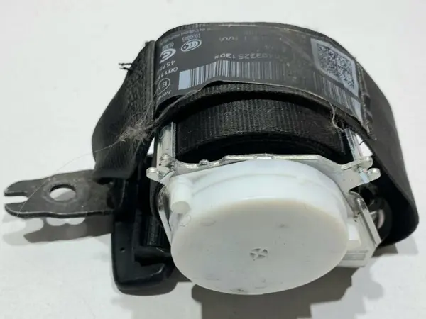 Centura de siguranta stanga spate 3C9857805J Volkswagen Passat B6 3C (2005-2010)
