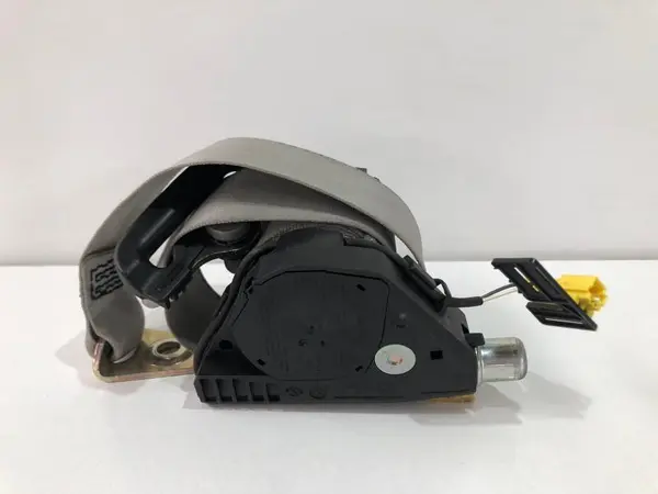 Centura de siguranta stanga spate a2218600385 Mercedes S-Class (2005-2009) [W221]