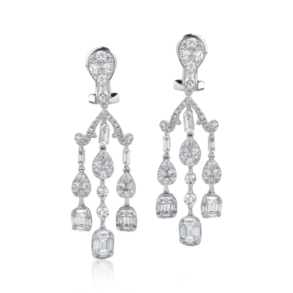 Cercei din aur alb cu diamante baguette si round de 3.36ct