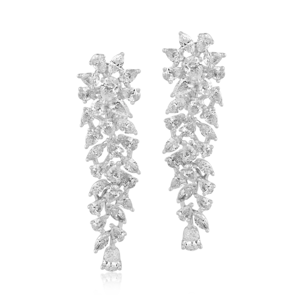 Cercei din aur alb cu diamante de 5.63ct