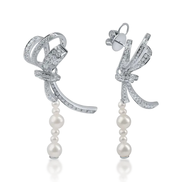 Cercei din aur alb cu perle de cultura si diamante de 0.13ct