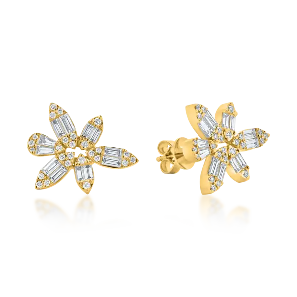 Cercei floare din aur galben cu diamante baguette si rotunde de 1.6ct