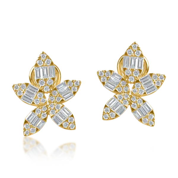 Cercei flori din aur galben cu diamante baguette si rotunde de 1.4ct