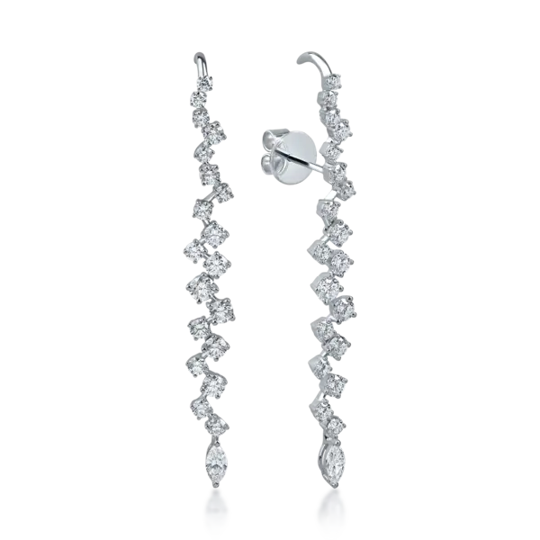 Cercei lungi din aur alb cu diamante marquise si rotunde de 2.42ct