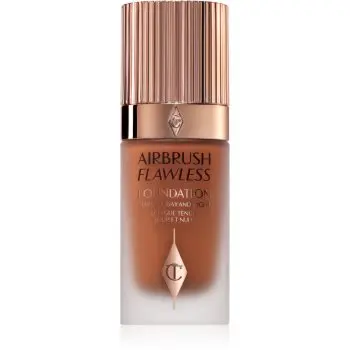 Charlotte Tilbury Airbrush Flawless fond de ten cu acoperire ridicată cu efect matifiant