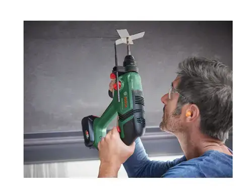 Ciocan rotopercutor Bosch Universal Hammer 18V 06039D6002, 2000 rpm, 5400 bpm, 2.0 J + 1x Acumulator 18 V, 2.5 Ah