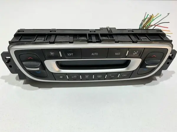 Climatronic 275100007R Renault Megane 3 (2008-2012)